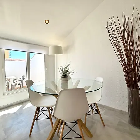 Olivos Ii Beach&pool * Fuengirola
