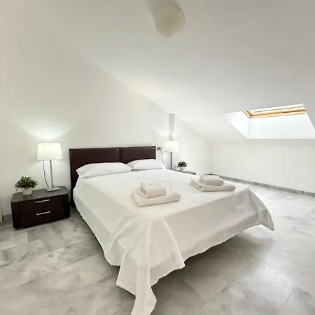 Olivos Ii Beach&pool Apartamento *