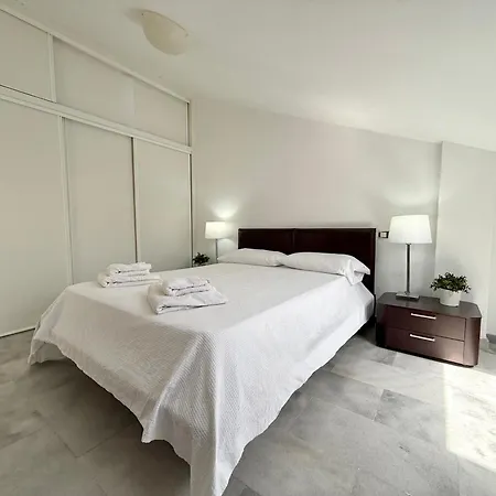 Olivos Ii Beach&pool Apartamento *