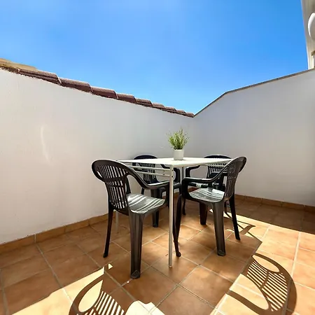 Olivos Ii Beach&pool Apartamento *